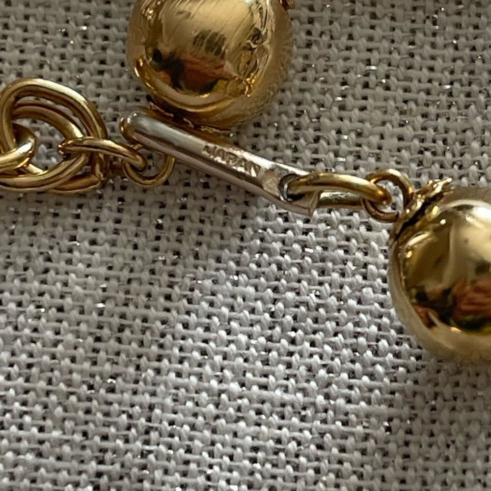 Gold tone vintage choker necklace and clip on earring set - Picture 7 of 9